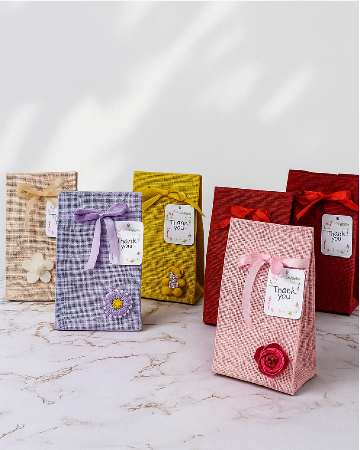 GIFT HAMPER BASKET 08